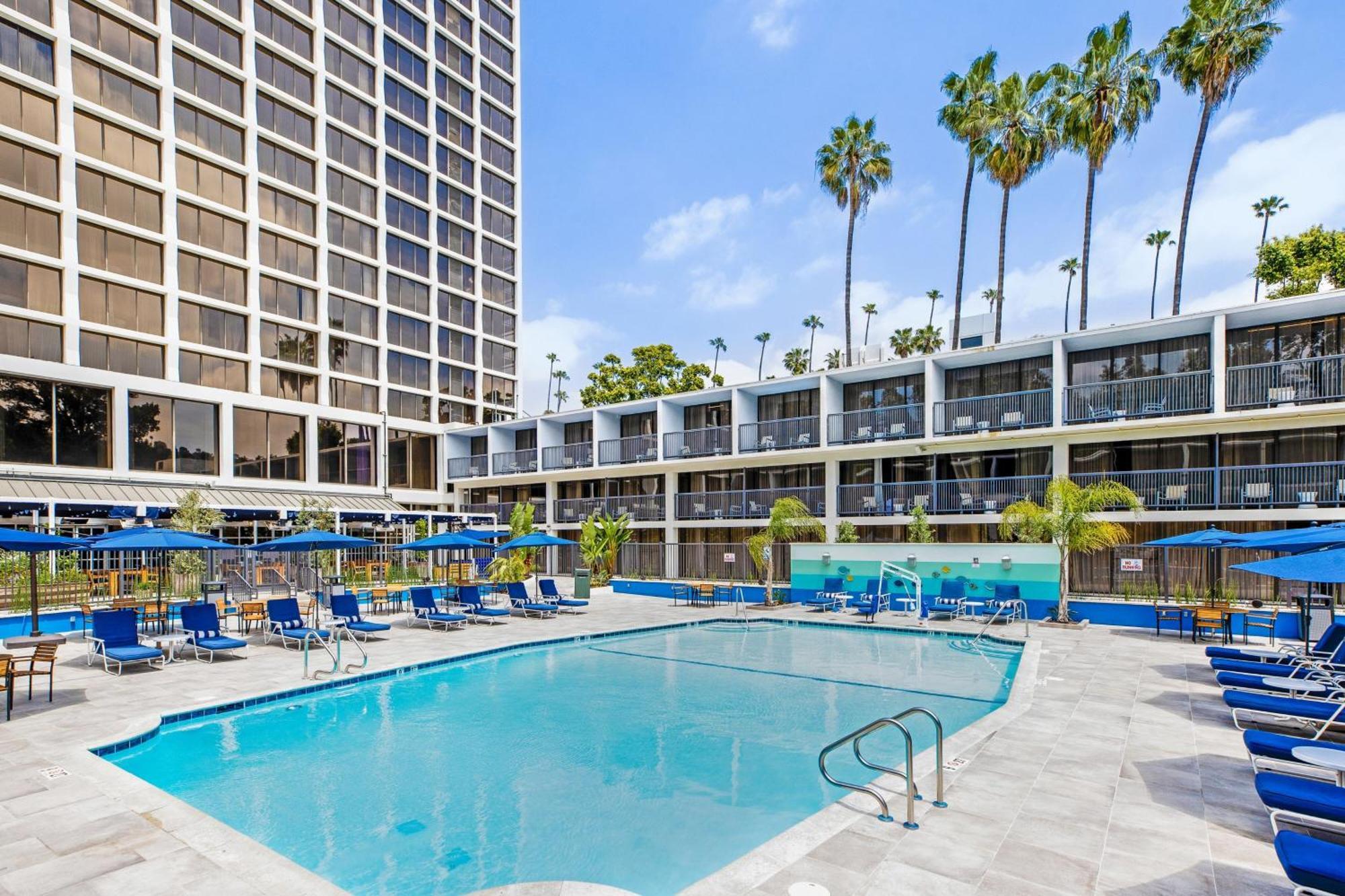 Sheraton Universal — Photos 2