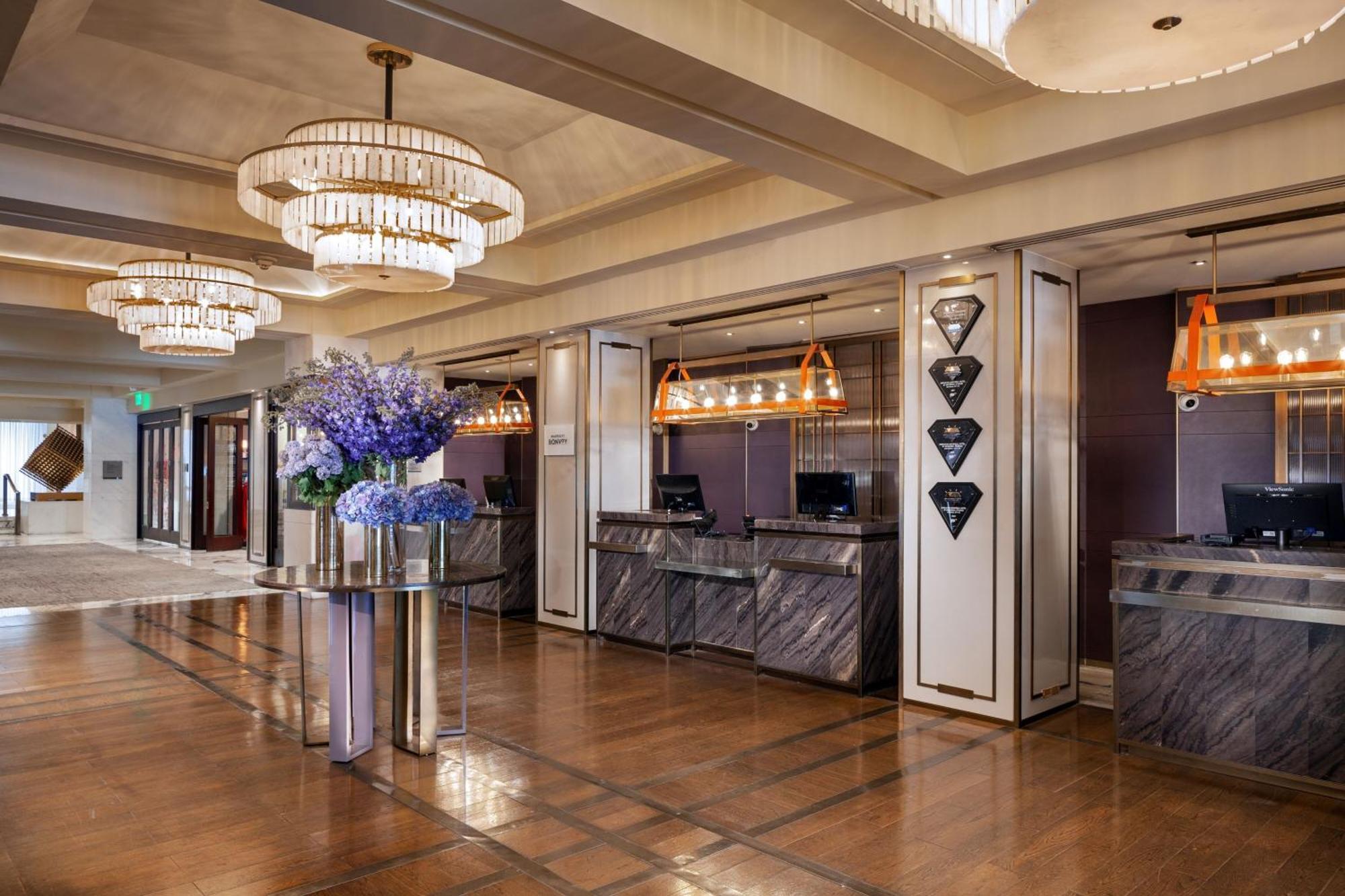Sheraton Universal — Photos 3